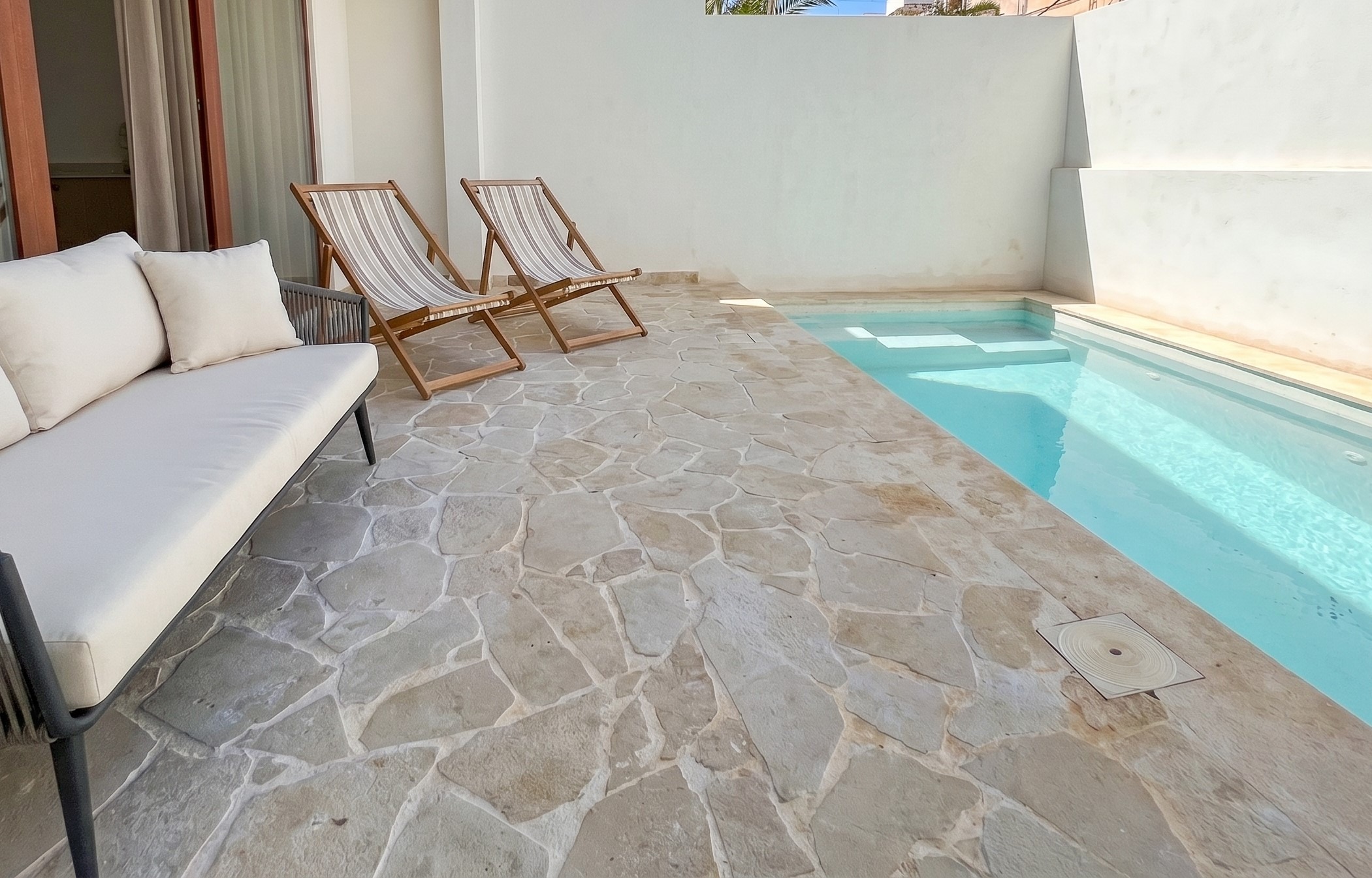 San Gwann Villa with Pool - Newly renovated villa with private pool in San Ġwann, Malta